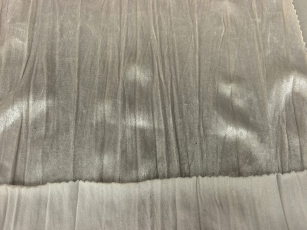 Velvet crinkle; Crinkled velvet